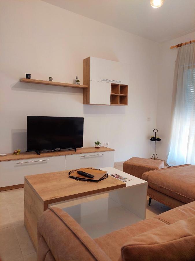 Gex Apartments Tirana Exterior foto